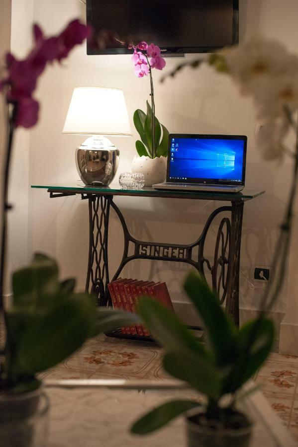 Niloufar Residence Napoli Dış mekan fotoğraf